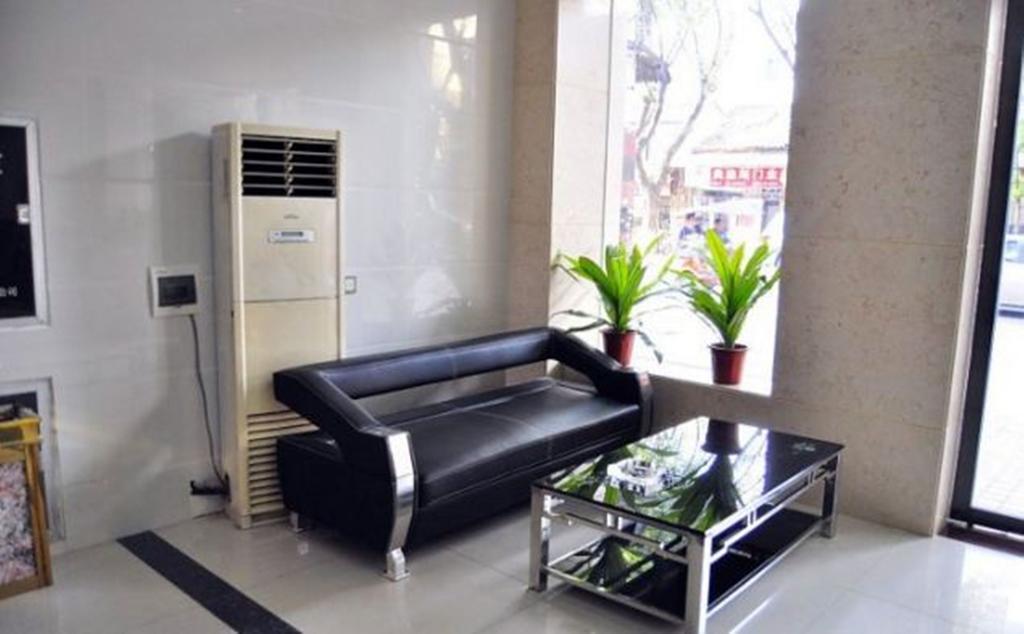Aoqi Business Hotel กวางโจว ภายนอก รูปภาพ
